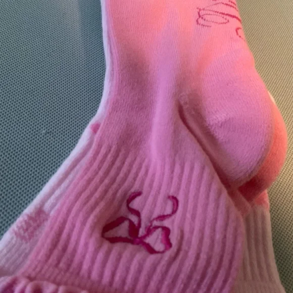 Victoria Secret Pink x Love Shack Fancy 2 pairs quarter pink Socks New One Size - Picture 4 of 5